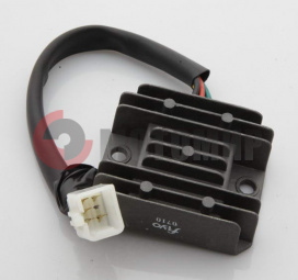 Реле регулятор 4Т GY6 125/150 (1фиш.конт.5 Большая) с проводом папа перемен ток Реле регулятор 4Т GY6 125/150 (1фиш.конт.5 Большая) с проводом папа перемен ток