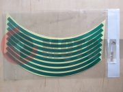 Наклейка на обод колеса светоотр.,12-13",зелен. Наклейка на обод колеса светоотр.,12-13",зелен.